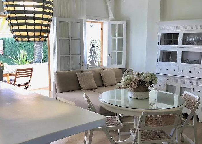 Charming Oceanfront Διαμέρισμα *