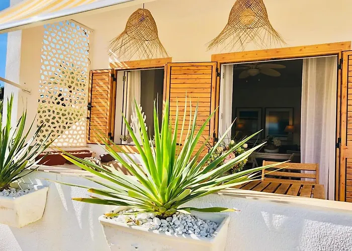 Charming Oceanfront Διαμέρισμα