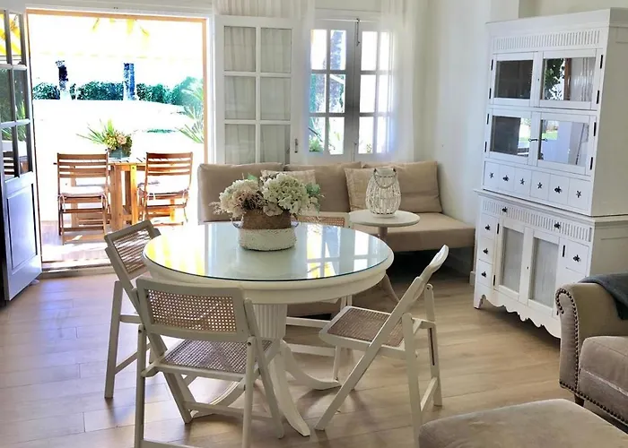 Charming Oceanfront Διαμέρισμα *